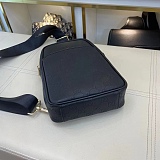 入手困難品！ グッチ メンズ ボディバッグ 偽物