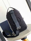 注目アイテム♡ ディオール メンズ ボディバッグ コピー1ESBO013