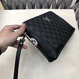 日本未入荷 ルイヴィトン メンズ クラッチバッグ コピー