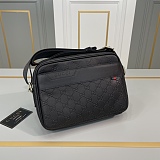 お洒落 グッチ メンズ ショルダーバッグ コピー