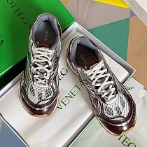 【大特価】ボッテガヴェネタ 偽物 Orbit オービット ランナー スニーカー 741357V2X401428 【大特価】ボッテガヴェネタ 偽物 Orbit オービット ランナー スニーカー 741357V2X401428
