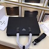 入手困難品！ プラダ メンズ ブリーフケース スーパーコピー