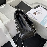 【大特価】シャネル ショルダーバッグ 偽物 A01113