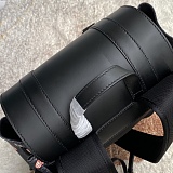 【限定カラー】 グッチ メンズ バックパック スーパーコピー495563