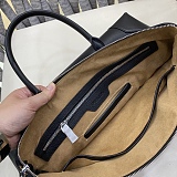 高品質♪♪♪ プラダ メンズ ブリーフケース 偽物