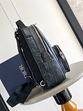 世界中で大人気♪ ディオール メンズ ボディバッグ 偽物1ESBO013