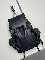 入手困難品！ ルイヴィトン メンズ バックパック 偽物