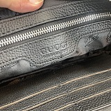 【大特価】 グッチ メンズ ショルダーバッグ 偽物
