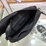 注目度抜群！ボッテガヴェネタ メンズ ショルダーバッグ スーパーコピー