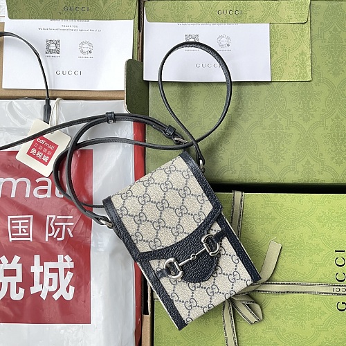 超希少！グッチ メンズ 携帯電話バッグ 偽物625615
