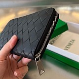 超希少！ボッテガヴェネタ 偽物 イントレチャート ジップアラウンドウォレット bog32781