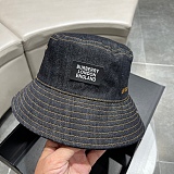 新色登場☆ バーバリー ハット 偽物