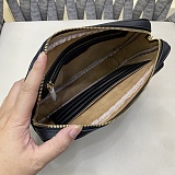 送料込 グッチ メンズ クラッチバッグ 偽物