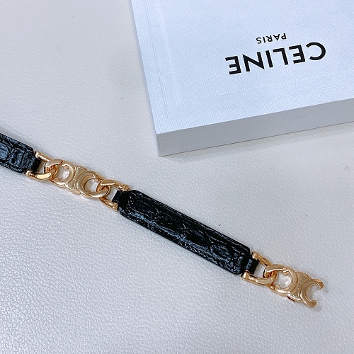 送料込 セリーヌ 新作 レディースベルト スーパーコピー