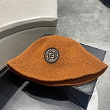 日本未入荷 フェンディ ハット 偽物