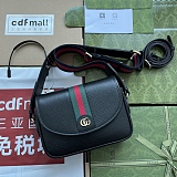 お洒落 グッチ メンズ ショルダーバッグ スーパーコピー722117