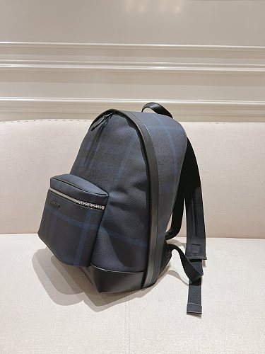 即発送！ バーバリー メンズ バックパック 偽物