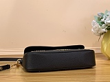 注目度抜群！ ルイヴィトン メンズ ショルダーバッグ 偽物M82653