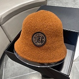 日本未入荷 フェンディ ハット 偽物