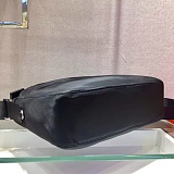 完売必至 ★ プラダ メンズ ショルダーバッグ コピー1BC421