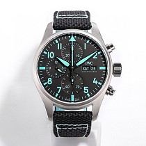 IWC パイロットウォッチ 偽物 クロノ41 メルセデスAMG ペトロナスF1チーム Eブティック限定 iw388108 IWC パイロットウォッチ 偽物 クロノ41 メルセデスAMG ペトロナスF1チーム Eブティック限定 iw388108