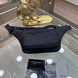日本未入荷 メンズ ウエストポーチ▪ボディバッグ 偽物
