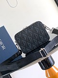 定番人気！ ディオール メンズ ショルダーバッグ コピー22412