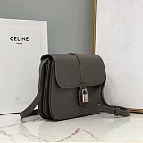 稀少セリーヌ 偽物 ミディアム タブゥ ショルダーバッグ Cej46016