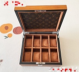 入手困難品！ルイヴィトン 2024新作 小物入れ収納ボックス 新居寝具用品 8つの時計ケースです