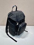 ☆超人気☆ プラダ メンズ バックパック コピー2VZ135