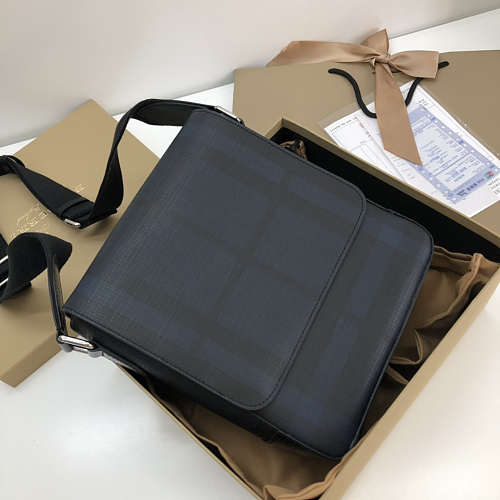 日本未入荷 バーバリー メンズ ショルダーバッグ コピー