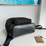 定番人気！ バーバリー メンズ バックパック 偽物
