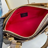n級品 おすすめルイヴィトン オンサゴー EW 偽物 ハンドバッグ M46653