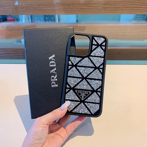☆超人気☆ プラダiPhone ケース 全機種 販売