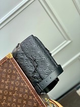 絶対欲しい！ルイヴィトン メンズ ショルダーバッグ コピーM23742