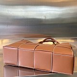 《大人気》ボッテガヴェネタ ミディアム アルコ 偽物 トートバッグ 756682V39K02636