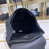 日本未入荷 ディオール メンズ バックパック 偽物