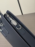 最安値挑戦 プラダ メンズ ブリーフケース 偽物
