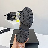 激レア確定！シャネル CCロゴ ローファー スーパーコピー shw64720