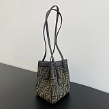 n級 おすすめフェンディ コピー Origami スモール FFジャカード ミニバッグ fel68230