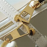セレブ多数愛用ルイヴィトン コピー マレリーニ ハンドバッグ M22941