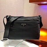 完売必至 ★ プラダ メンズ ショルダーバッグ コピー1BC421