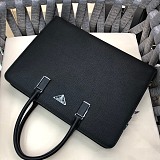 入手困難！プラダ メンズ ブリーフケース コピー