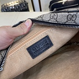 ☆超人気☆ グッチ メンズ ショルダーバッグ 偽物