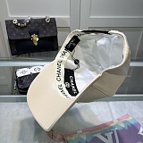 完売必至 ★ シャネル キャップ 偽物