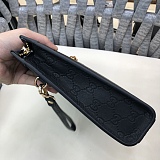 目を惹くカラー グッチ メンズ クラッチバッグ 偽物