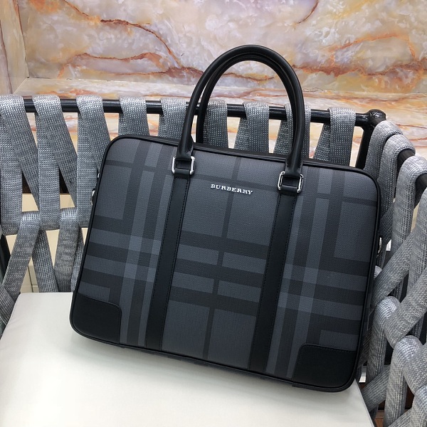 完売前に! バーバリー メンズ ブリーフケース スーパーコピー