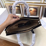 定番人気！ ルイヴィトン メンズ ブリーフケース 偽物