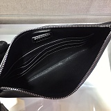 定番人気！ プラダ メンズ クラッチバッグ コピー2NG005G
