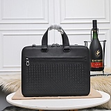 入手困難品！ボッテガヴェネタ メンズ ブリーフケース 偽物233203